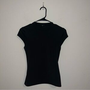 Express body contour Black Short Sleeve Tee